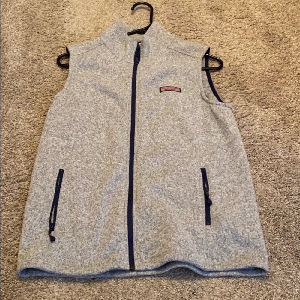 Vineyard vines vest